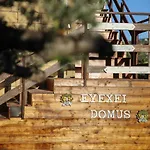 Eyexei Domus 4*