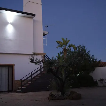Eyexei Domus فندق مبيت وإفطار أغريجنتو