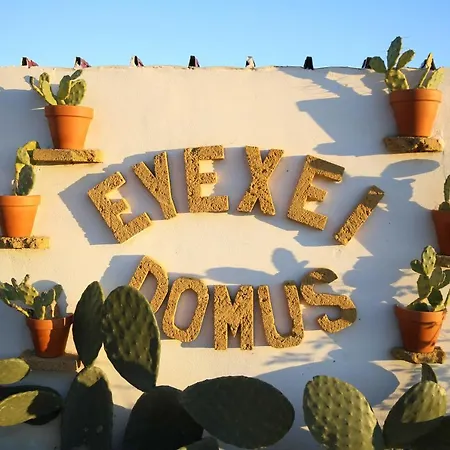 לינה וארוחת בוקר Eyexei Domus אגריג'נטו