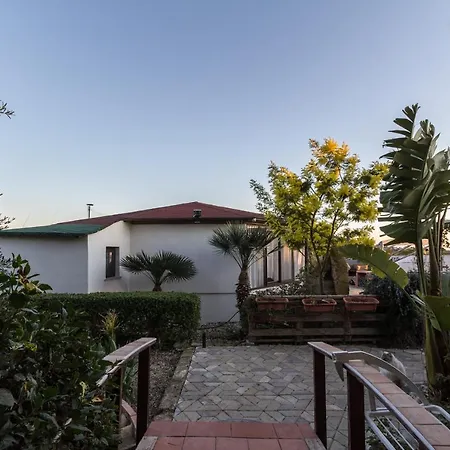 Eyexei Domus לינה וארוחת בוקר אגריג'נטו