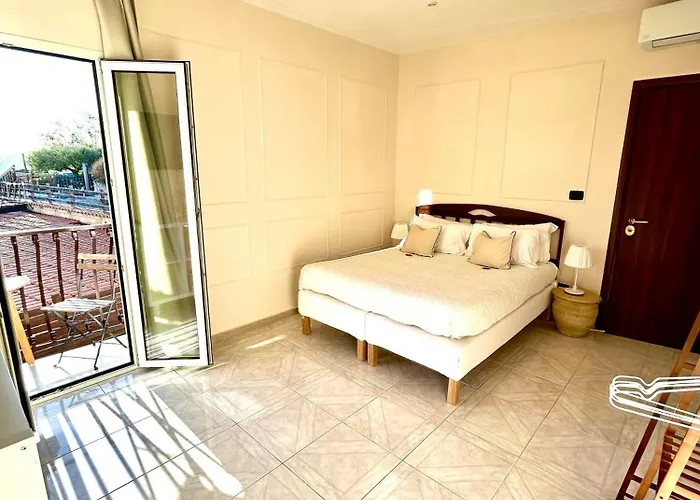 Eyexei Domus Oda ve Kahvaltı