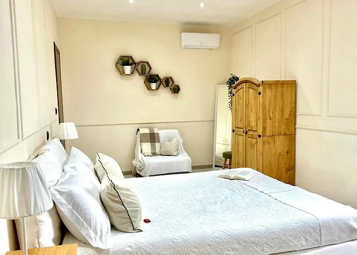 Eyexei Domus 4*
