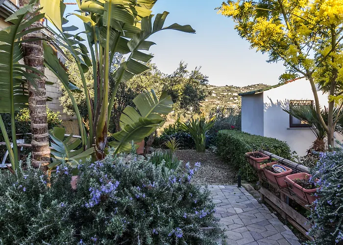 Eyexei Domus Oda ve Kahvaltı 4*
